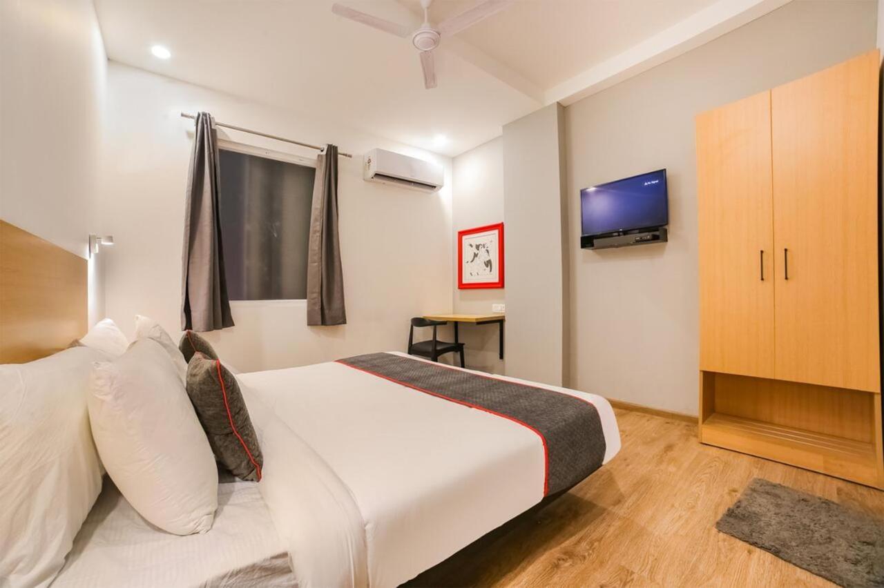 Hotel Admire Inn "Atta Market, Noida Sector 18" Εξωτερικό φωτογραφία