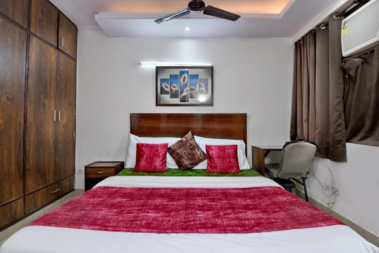Hotel Admire Inn "Atta Market, Noida Sector 18" Εξωτερικό φωτογραφία